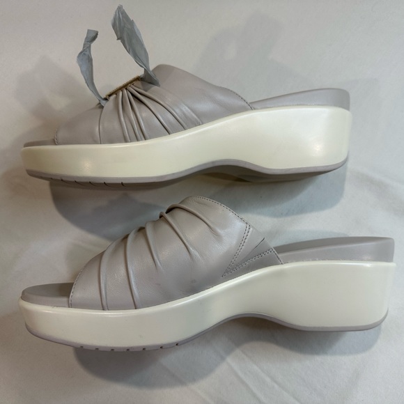 Cole Haan Women's Aubree Grand Ruched Slide Sandal Brand New Never Worn Sz 8.5 - Picture 4 of 9